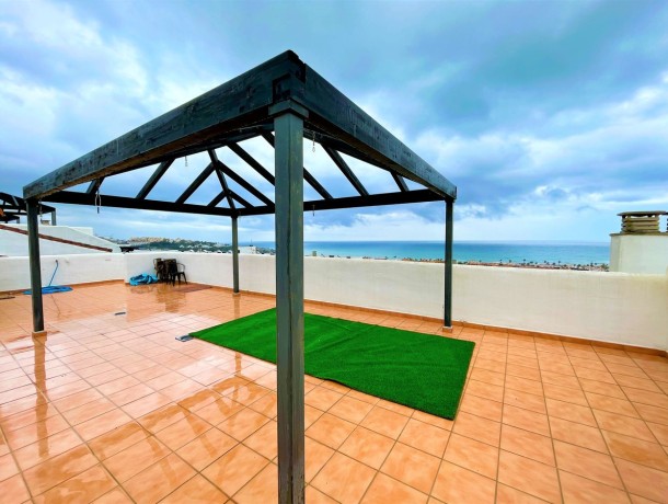 Apartment for sale in Casares Playa, Marbella