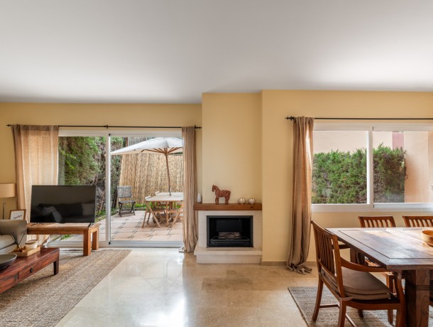 Townhouse for sale in Nueva Andalucía, Marbella