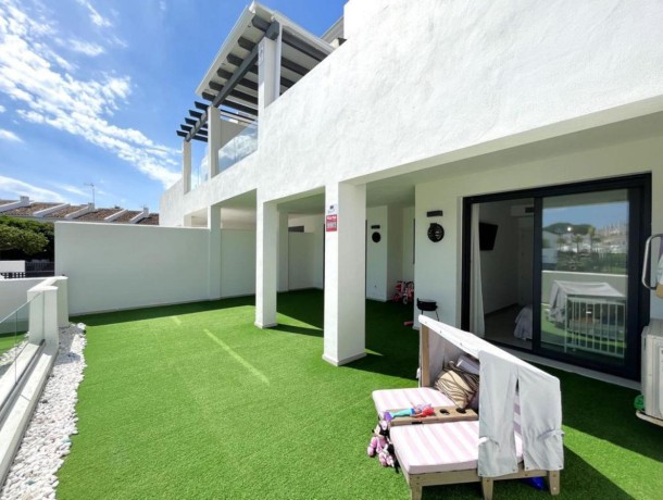Apartment for sale in Estepona, Marbella