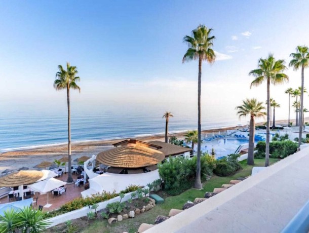 Apartment for sale in Estepona, Marbella