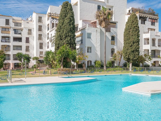 Apartment for sale in Puerto Banús, Marbella