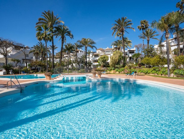 Apartment for sale in Estepona, Marbella