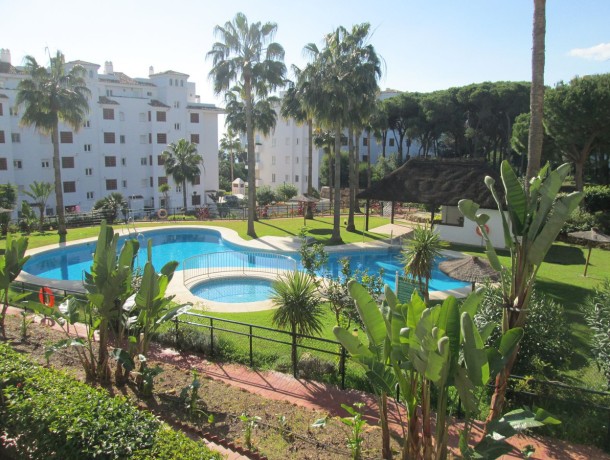 Apartment for sale in Calahonda, Marbella