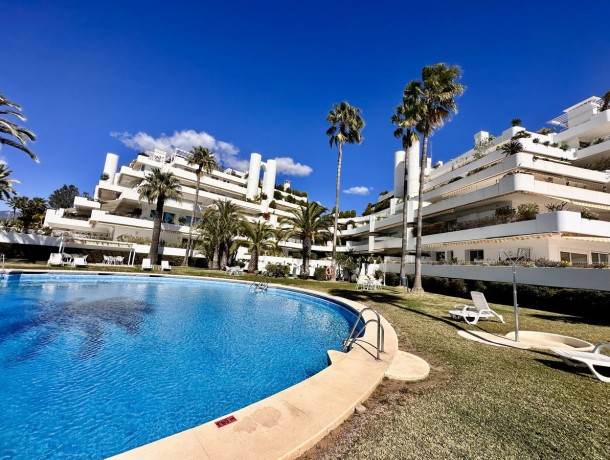 Apartment for sale in The Golden Mile, Marbella