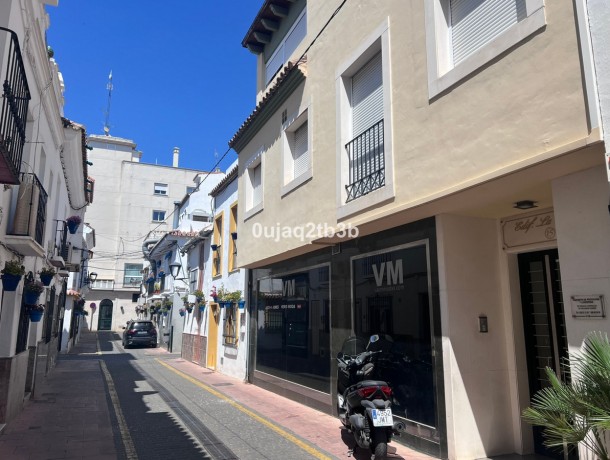 Apartment for sale in Estepona, Marbella