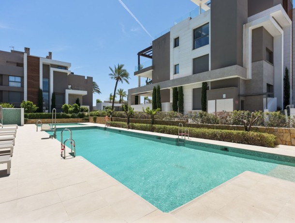 Apartment for sale in Estepona, Marbella