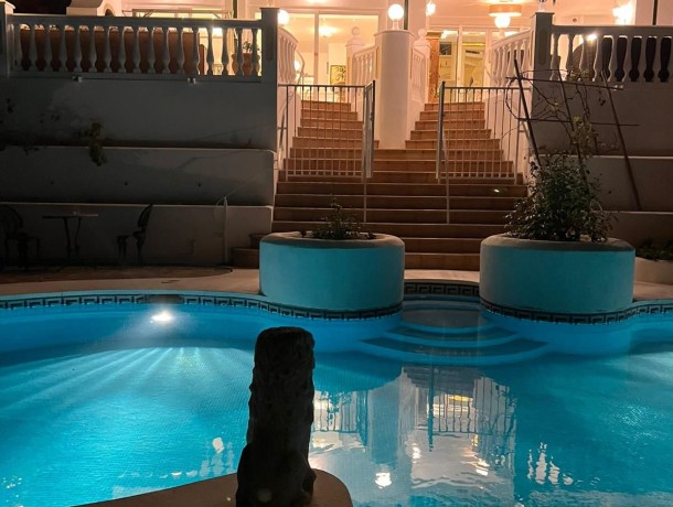 Villa for sale in Riviera del Sol, Marbella