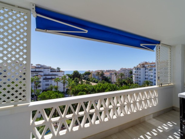 Apartment for sale in Puerto Banús, Marbella
