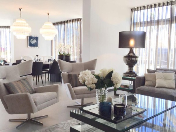 Apartment for sale in The Golden Mile, Marbella