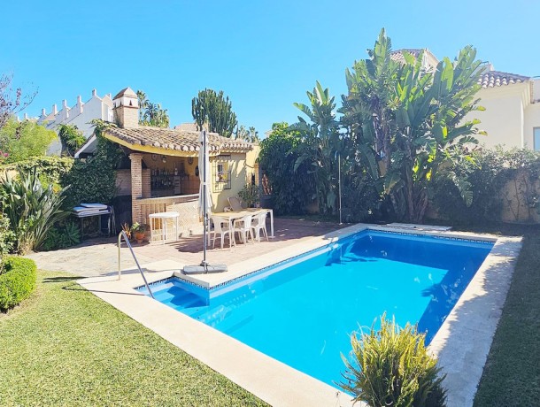 Villa for sale in Marbella, Marbella