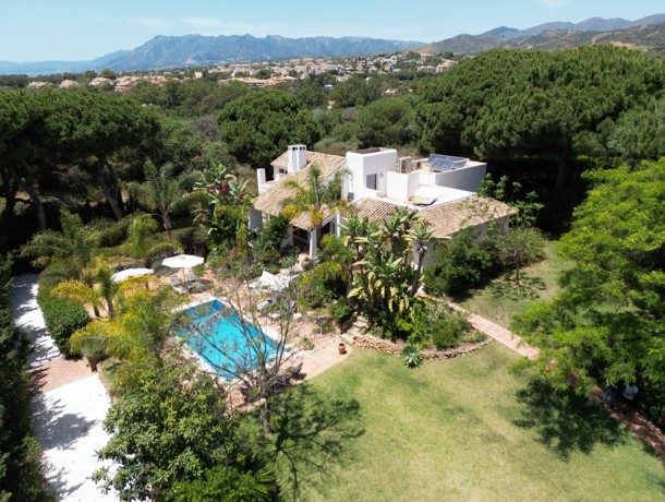 Villa for sale in Hacienda Las Chapas, Marbella