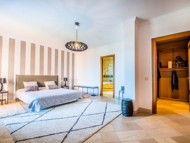 Apartment for sale in Cancelada, Marbella