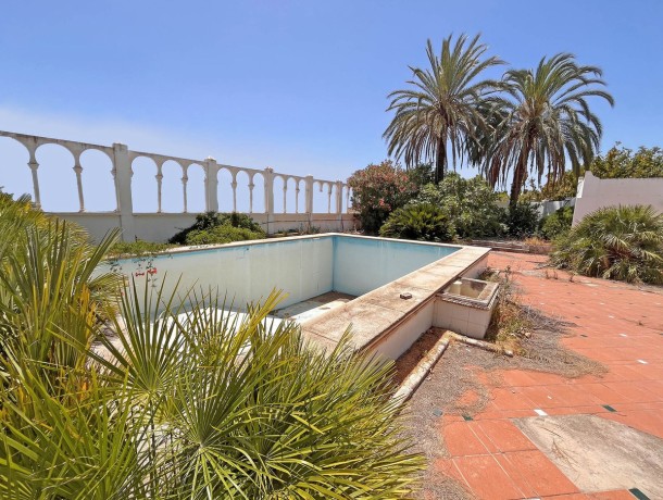 Commercial for sale in Alhaurín de la Torre, Marbella