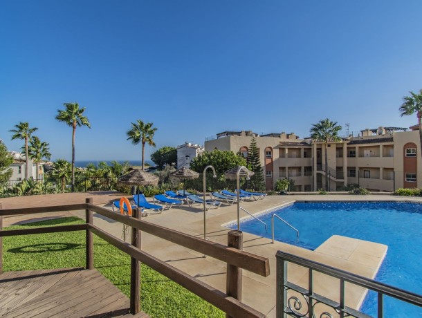 Apartment for sale in Riviera del Sol, Marbella
