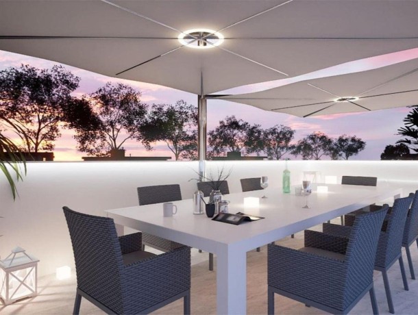 Townhouse for sale in Nueva Andalucía, Marbella