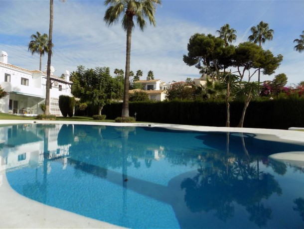 Townhouse for sale in Riviera del Sol, Marbella