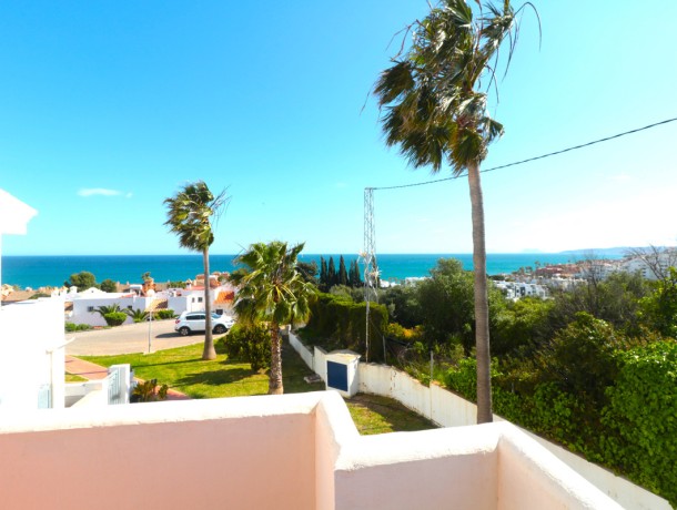 Townhouse for sale in Estepona, Marbella