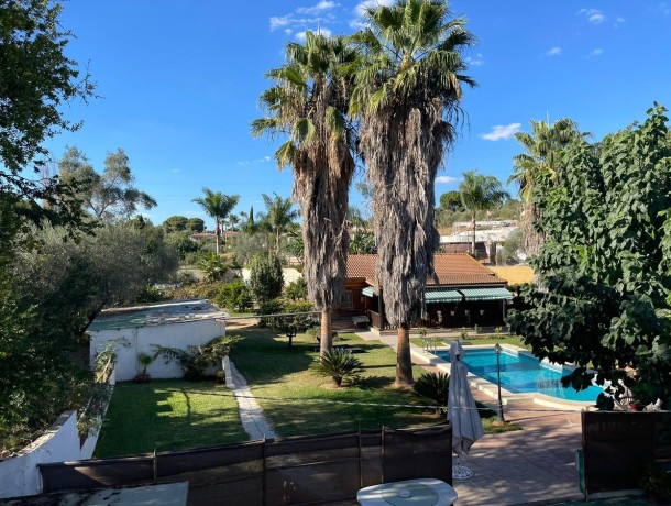 Villa for sale in Cártama, Marbella