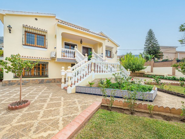 Villa for sale in Alhaurín de la Torre, Marbella