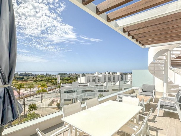 Apartment for sale in New Golden Mile, Marbella