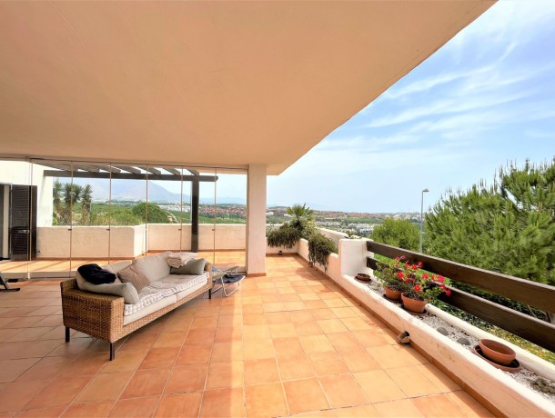 Apartment for sale in Casares Playa, Marbella