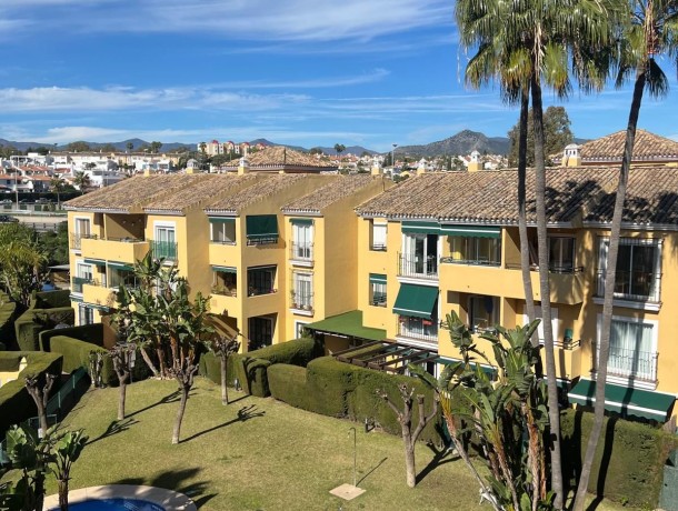 Apartment for sale in Guadalmina Baja, Marbella
