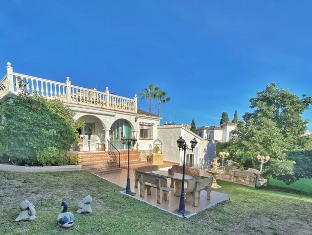 Villa for sale in Marbella, Marbella