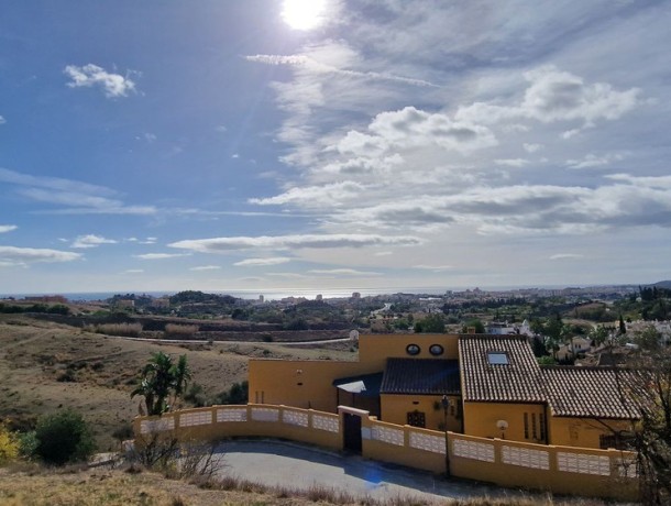 Plot for sale in Mijas Costa, Marbella