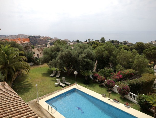 Villa for sale in Benalmadena Costa, Marbella