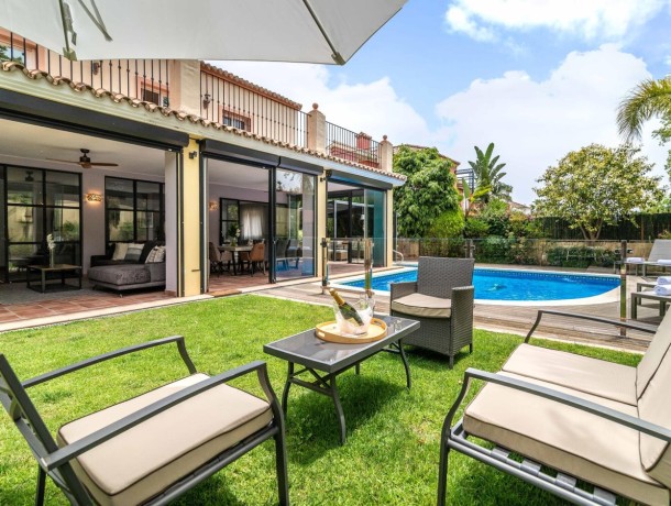 Villa for sale in Guadalmina Alta, Marbella