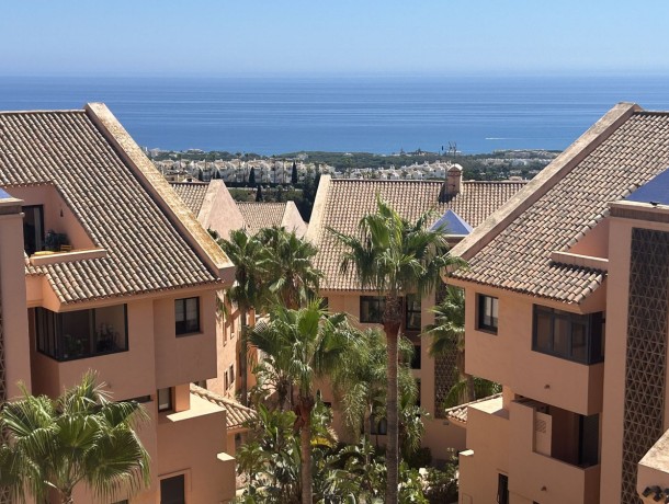 Apartment for sale in Calahonda, Marbella