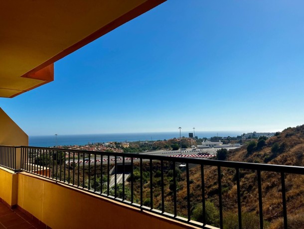 Apartment for sale in Riviera del Sol, Marbella