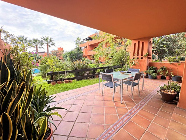 Apartment for sale in Estepona, Marbella