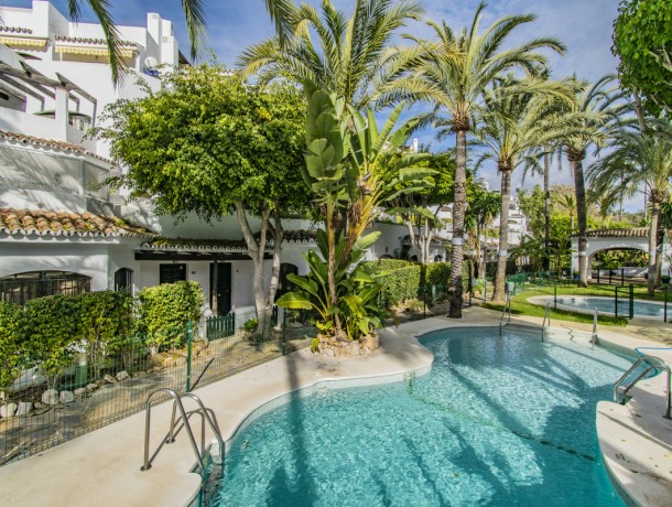 Apartment for sale in Elviria, Marbella