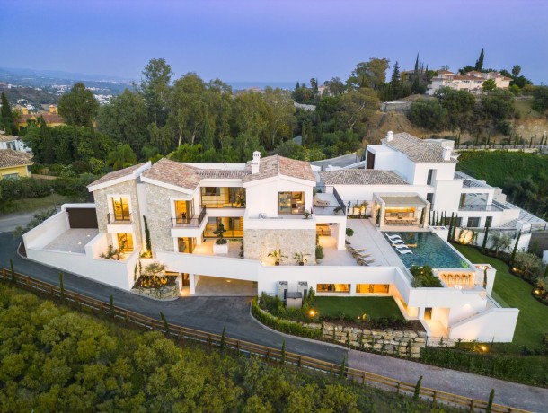 Villa for sale in Benahavís, Marbella
