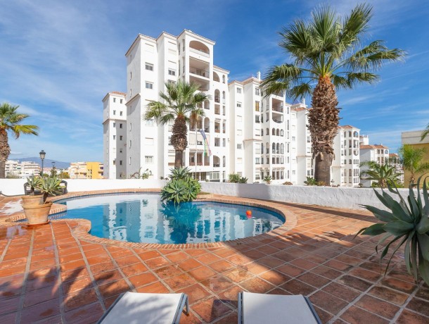 Townhouse for sale in Estepona, Marbella