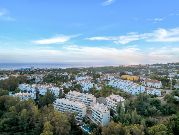 Apartment for sale in Calahonda, Marbella