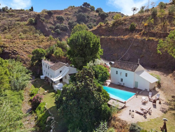 Villa for sale in Coín, Marbella