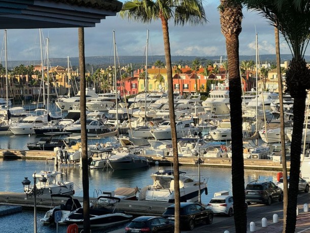 Apartment for sale in Sotogrande Puerto, Marbella