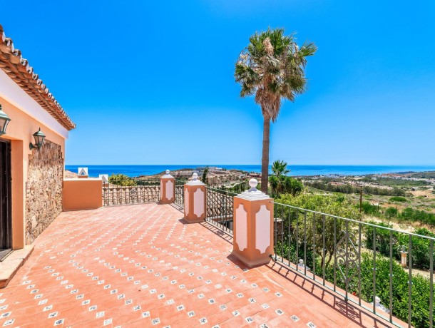 Villa for sale in Manilva, Marbella