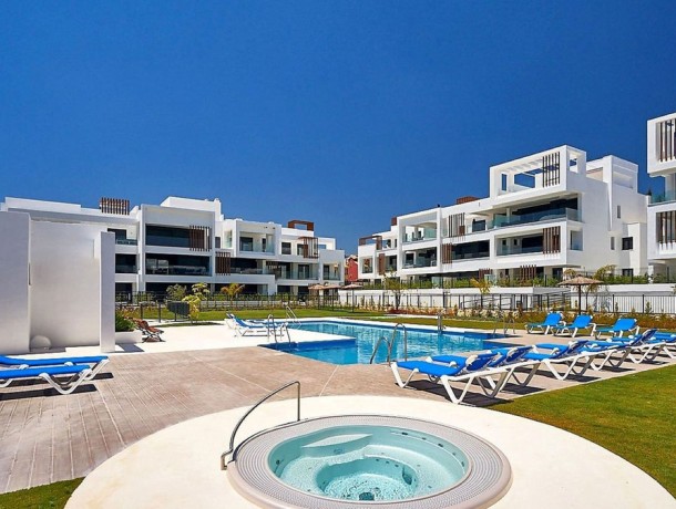 Apartment for sale in Cancelada, Marbella