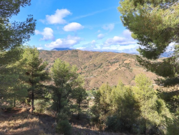 Plot for sale in Guaro, Marbella