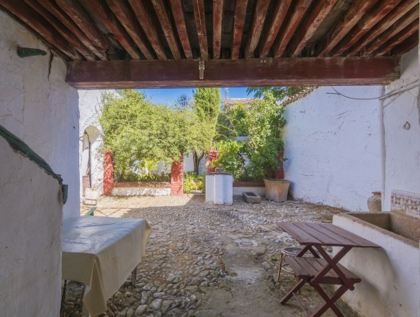 Villa for sale in Ronda, Marbella