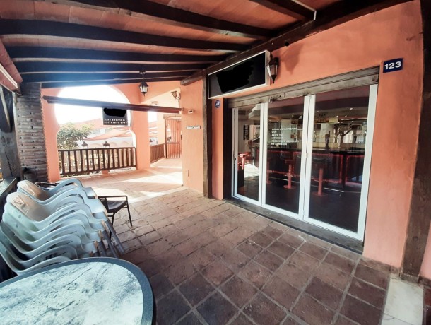Commercial for sale in Calahonda, Marbella