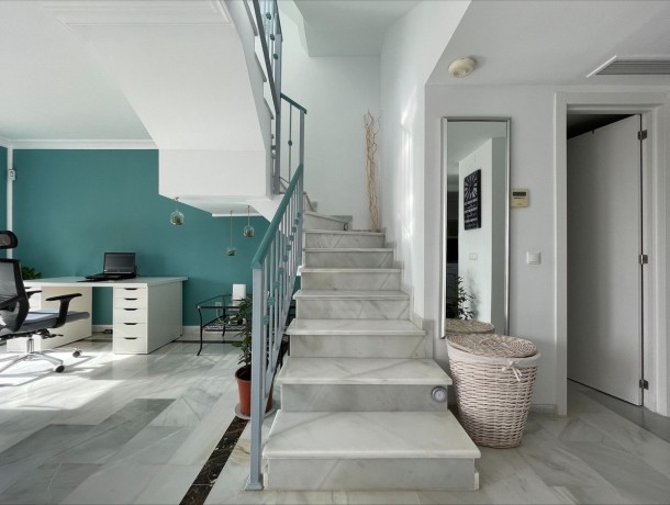 Apartment for sale in Casares, Marbella