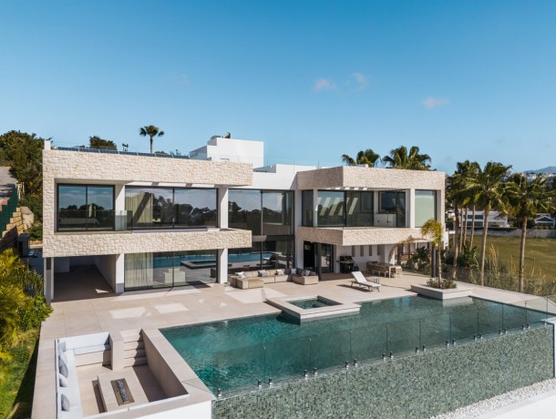 Villa for sale in Benahavís, Marbella