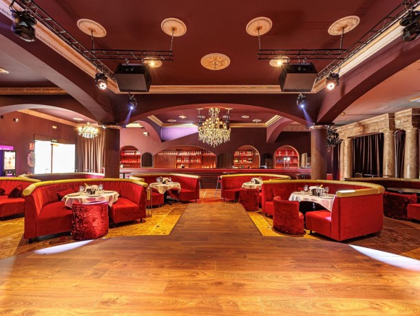 Commercial for sale in Cancelada, Marbella
