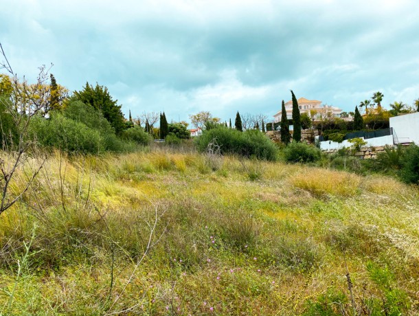 Plot for sale in Los Flamingos, Marbella