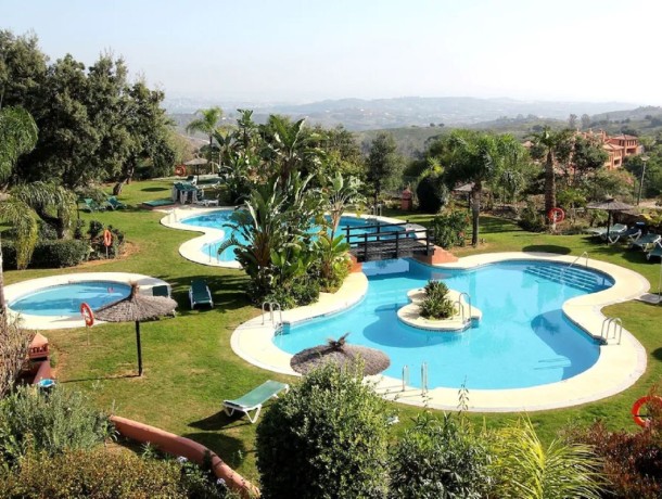 Apartment for sale in Elviria, Marbella