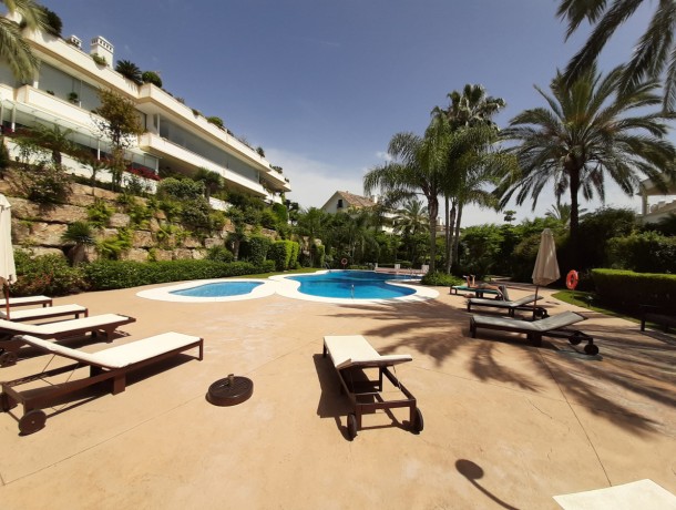 Apartment for sale in The Golden Mile, Marbella